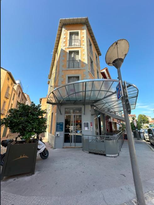 Dyke Hotel Le Puy-en-Velay Экстерьер фото
